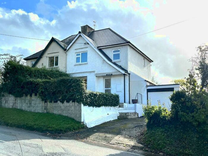 3 Bedroom Semi-Detached House To Rent In Dudbridge Hill, Stroud, GL5