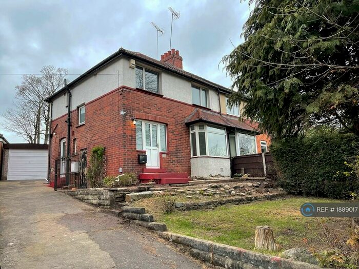 3 Bedroom Semi-Detached House To Rent In Ring Road, Moortown, Leeds, LS17