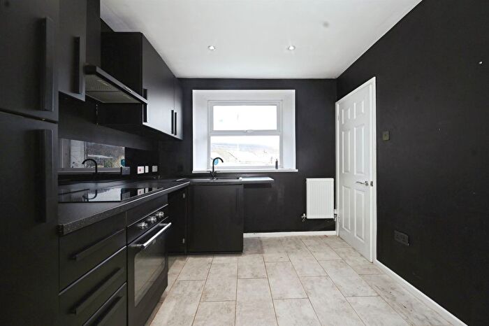 3 Bedroom Terraced House For Sale In Highfield, Ferndale, CF43