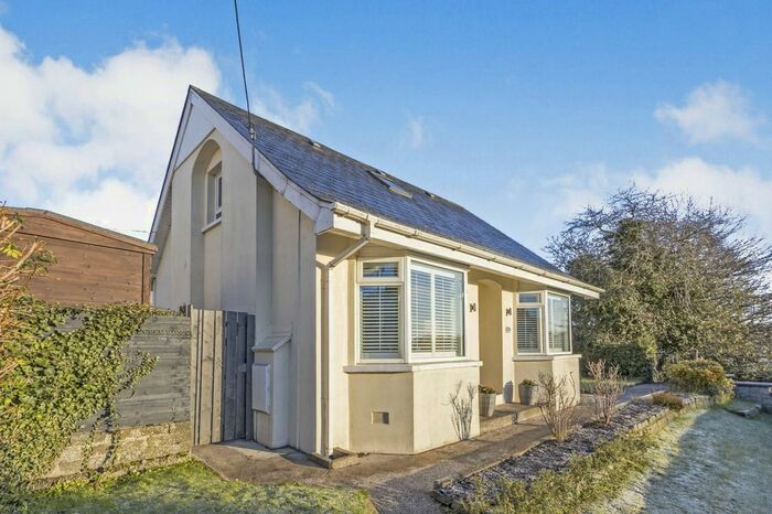 4 Bedroom Bungalow For Sale In Upper Newtownards Road, Dundonald, Belfast, County Down, BT16