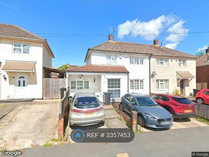 4 Bedroom Semi-Detached House To Rent In Keble Avenue, Bristol, BS13