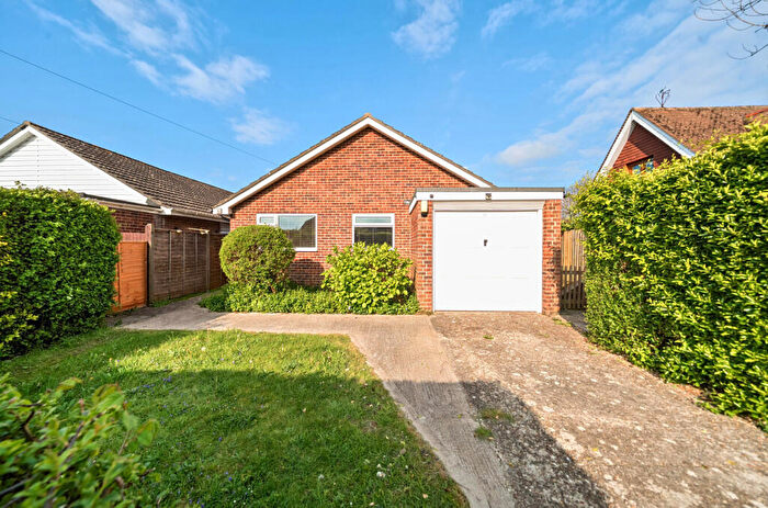 3 Bedroom Bungalow For Sale In Creek Road, Hayling Island, Hampshire, PO11