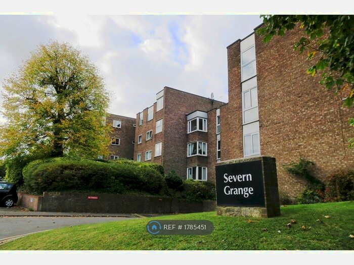 2 Bedroom Flat To Rent In Ison Hill Road, Bristol, BS10