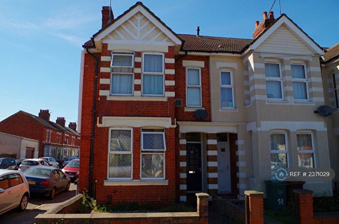2 Bedroom Flat To Rent In Spencer Bridge Road, Northampton, NN5