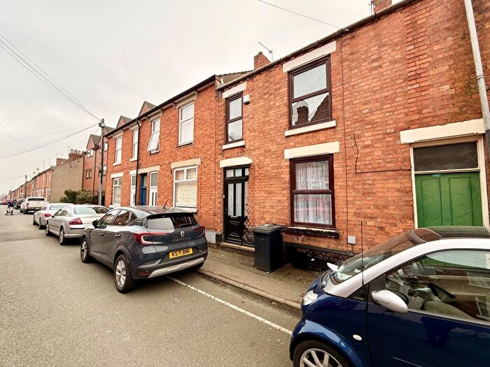 3 Bedroom Terraced House To Rent In Princes Street, Kettering, NN16