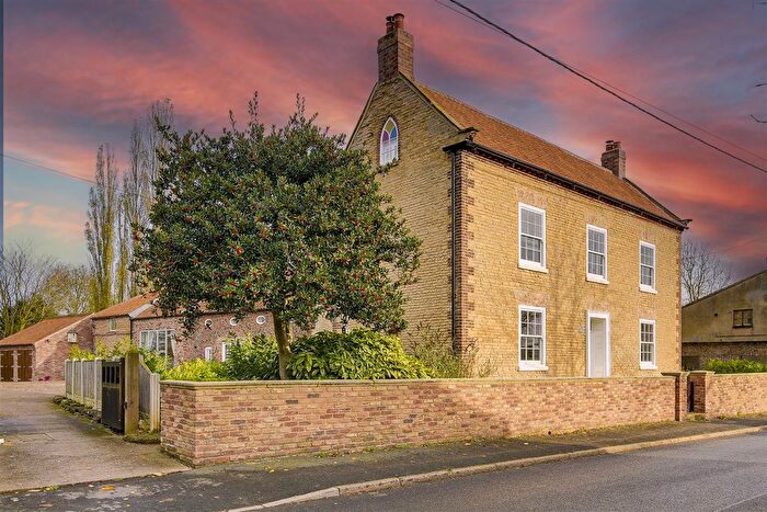 6 Bedroom Detached House For Sale In Silver Street, Winteringham, Scunthorpe, DN15