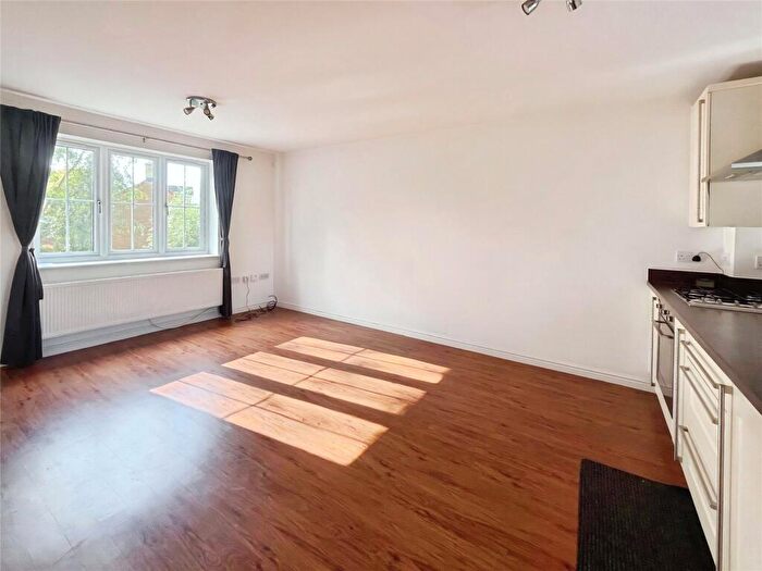 1 Bedroom House For Sale In Selby Lane, Winslow, Buckingham, MK18