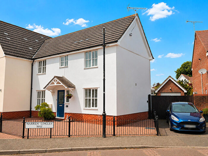 3 Bedroom End Of Terrace House For Sale In Wilkin Drive, Tiptree, CO5