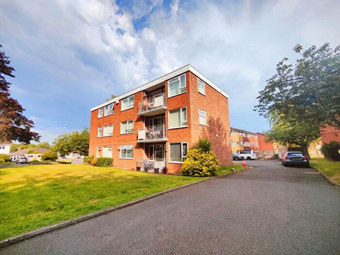2 Bedroom Apartment To Rent In Woburn Crescent, B43