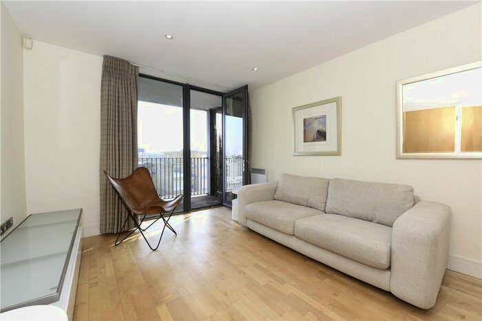 1 Bedroom Flat To Rent In Antonine Heights, City Walk, London, SE1