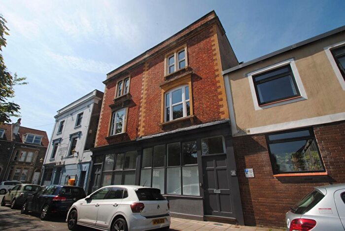 1 Bedroom Maisonette To Rent In Clevedon Terrace, Cotham, Bristol, BS6
