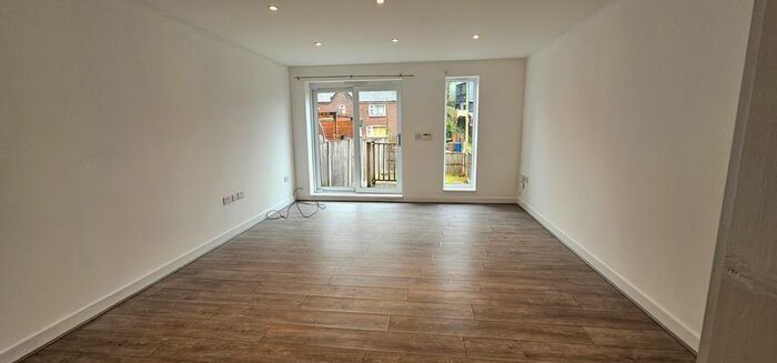 3 Bedroom End Terrace House To Rent In Rainsough Brow, Manchester, M25