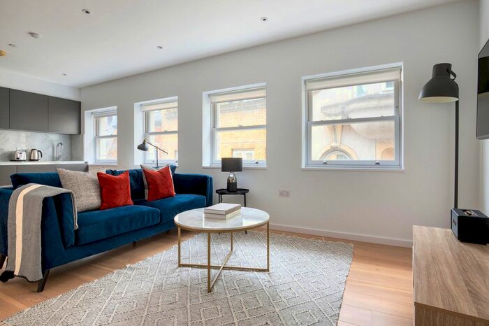 1 Bedroom Flat To Rent In City Of London, London, EC3R