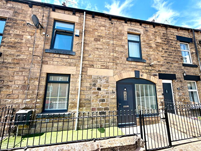 4 Bedroom Terraced House For Sale In High Street, Worsbrough, Barnsley, S70