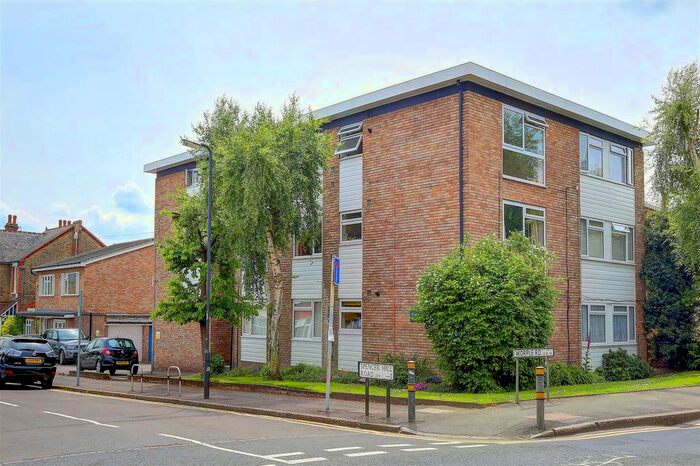 2 Bedroom Flat To Rent In Spencer Hill Road, London, SW19