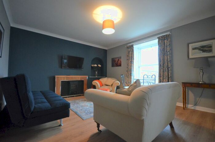 1 Bedroom Flat To Rent In Academy Street, Ayr, Ayrshire, KA7