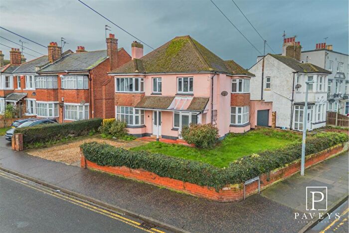 4 Bedroom Detached House For Sale In Church Road, Clacton-On-Sea, CO15