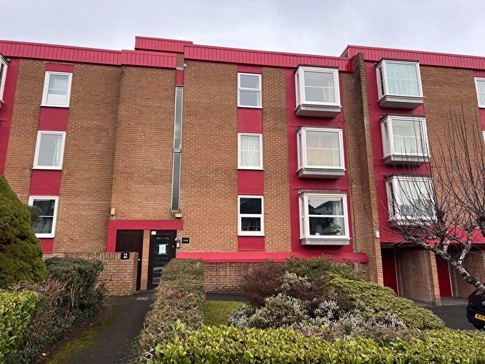1 Bedroom Flat To Rent In Let Agreed - No Longer Available For Viewings, PL3