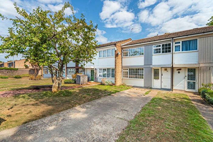 3 Bedroom Terraced House For Sale In White Beams, Park Street, St. Albans, Hertfordshire, AL2