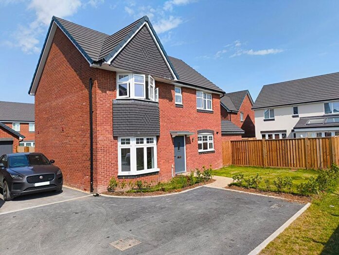4 Bedroom Detached House To Rent In Parsley Drive, Highbridge, TA9