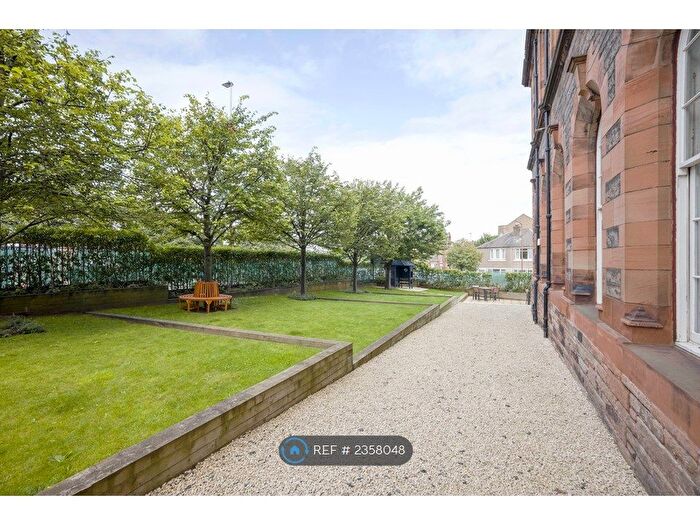 1 Bedroom Flat To Rent In Mcdonald Road, Edinburgh, EH7