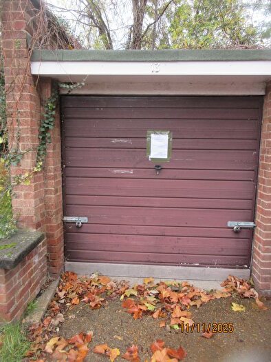 Garage / Parking To Rent In Gardner Close, London, E11