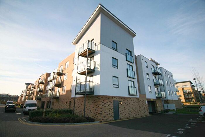 1 Bedroom Flat To Rent In Creekmill Way, Dartford, DA1