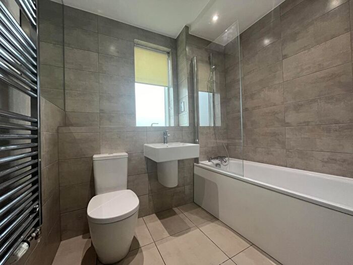1 Bedroom Flat To Rent In Tylers Place, Maidstone, Kent, ME14