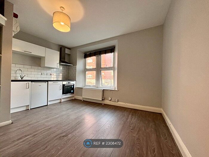 Studio To Rent In Church Road, St. George, Bristol, BS5