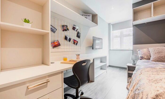 Studio To Rent In Monument House, North Street East, NE1