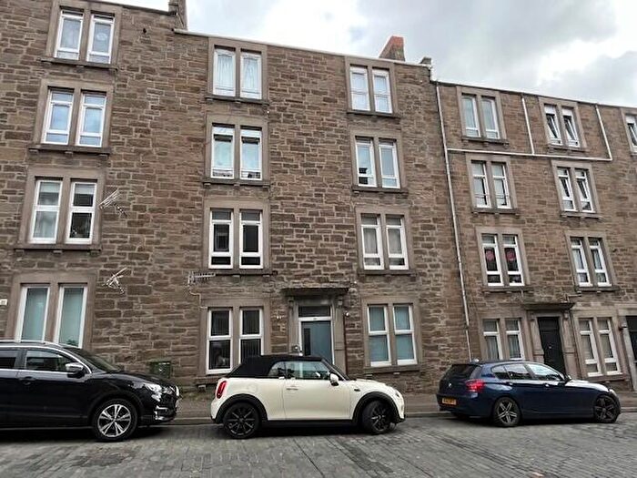 1 Bedroom Flat To Rent In /, Peddie Street, Dundee, DD1