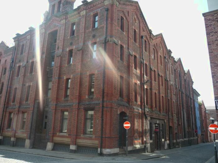 2 Bedroom Flat To Rent In Henry Street, Liverpool, L1