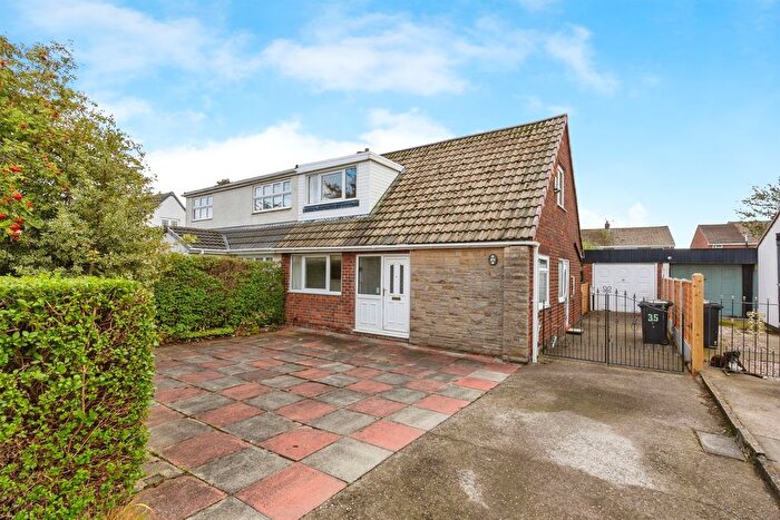 3 Bedroom Semi-Detached Bungalow For Sale In Fens Crescent, Hartlepool, TS25
