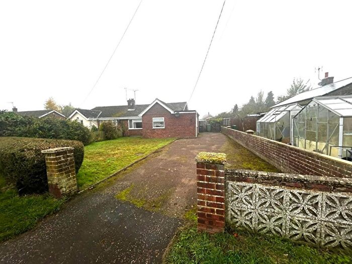 3 Bedroom Semi-Detached Bungalow For Sale In Welgate, Mattishall, Dereham, NR20