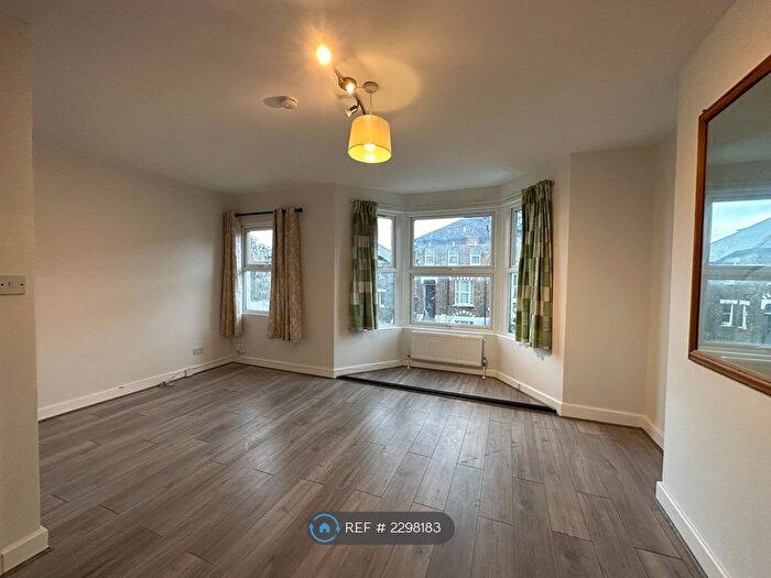 3 Bedroom Maisonette To Rent In Charlton Church Lane, London, SE7