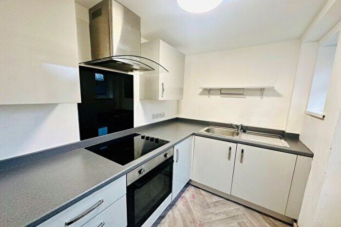 2 Bedroom Terraced House To Rent In Bestwood Road, Nottingham, NG6