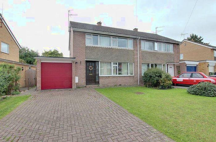 3 Bedroom Semi-Detached House To Rent In Rodwell Park, Trowbridge, BA14