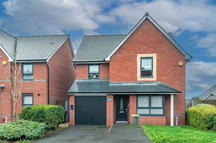 4 Bedroom Detached House For Sale In Charlton Street, Castleton, Rochdale, OL11