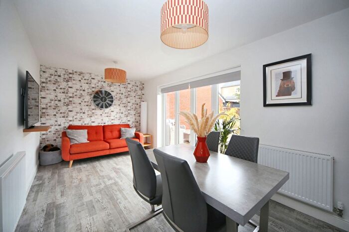 4 Bedroom Detached House For Sale In Range Drive, Standish, WN6