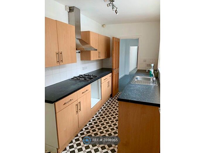 2 Bedroom Terraced House To Rent In Gordon Street, Stoke-On-Trent, ST6