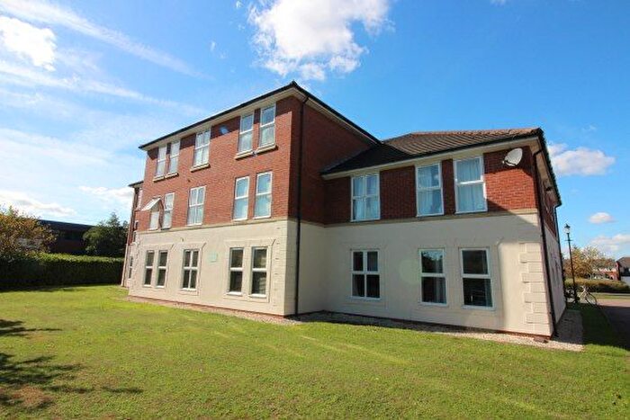 2 Bedroom Flat To Rent In Sapphire Drive, Leamington Spa, CV31