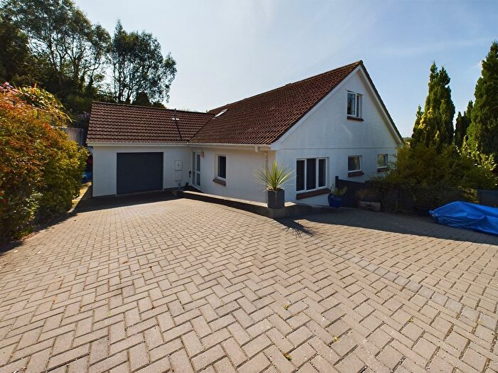 4 Bedroom Bungalow For Sale In St Marco Gardens, Kingsbridge, TQ7