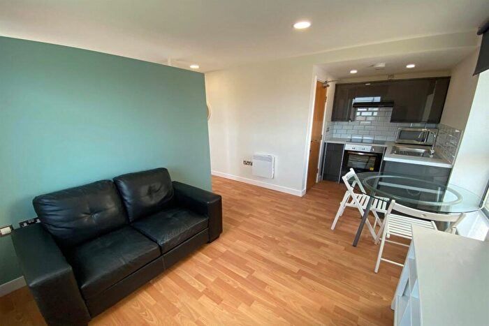 Studio To Rent In , West One Cube, City Centre, S1