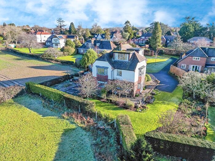 6 Bedroom Detached House For Sale In Links Lane, Rowland's Castle, Hampshire, PO9