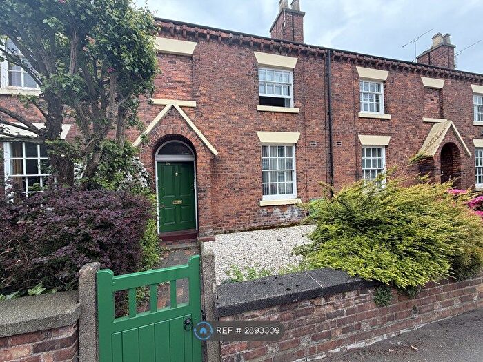2 Bedroom Terraced House To Rent In Victoria St, Crewe, CW1