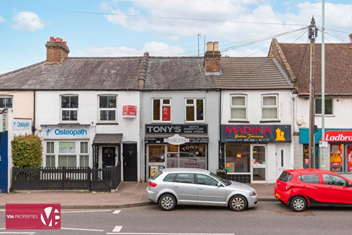 1 Bedroom Flat To Rent In High Road, Wormley, EN10