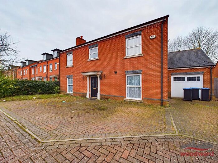 6 Bedroom House To Rent In Compton Avenue, Wembley, HA0