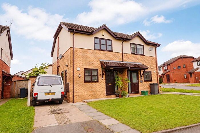 2 Bedroom Semi-Detached House For Sale In Halstonwood Close, Wrexham, LL13