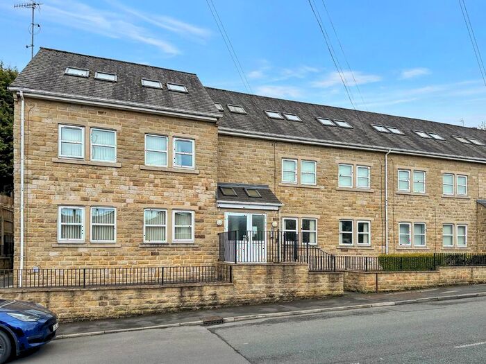 2 Bedroom Flat To Rent In Select Court, Bagley Lane, Farsley, LS28