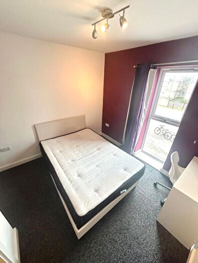 2 Bedroom Apartment To Rent In Richmond Road, Cardiff(City), CF24